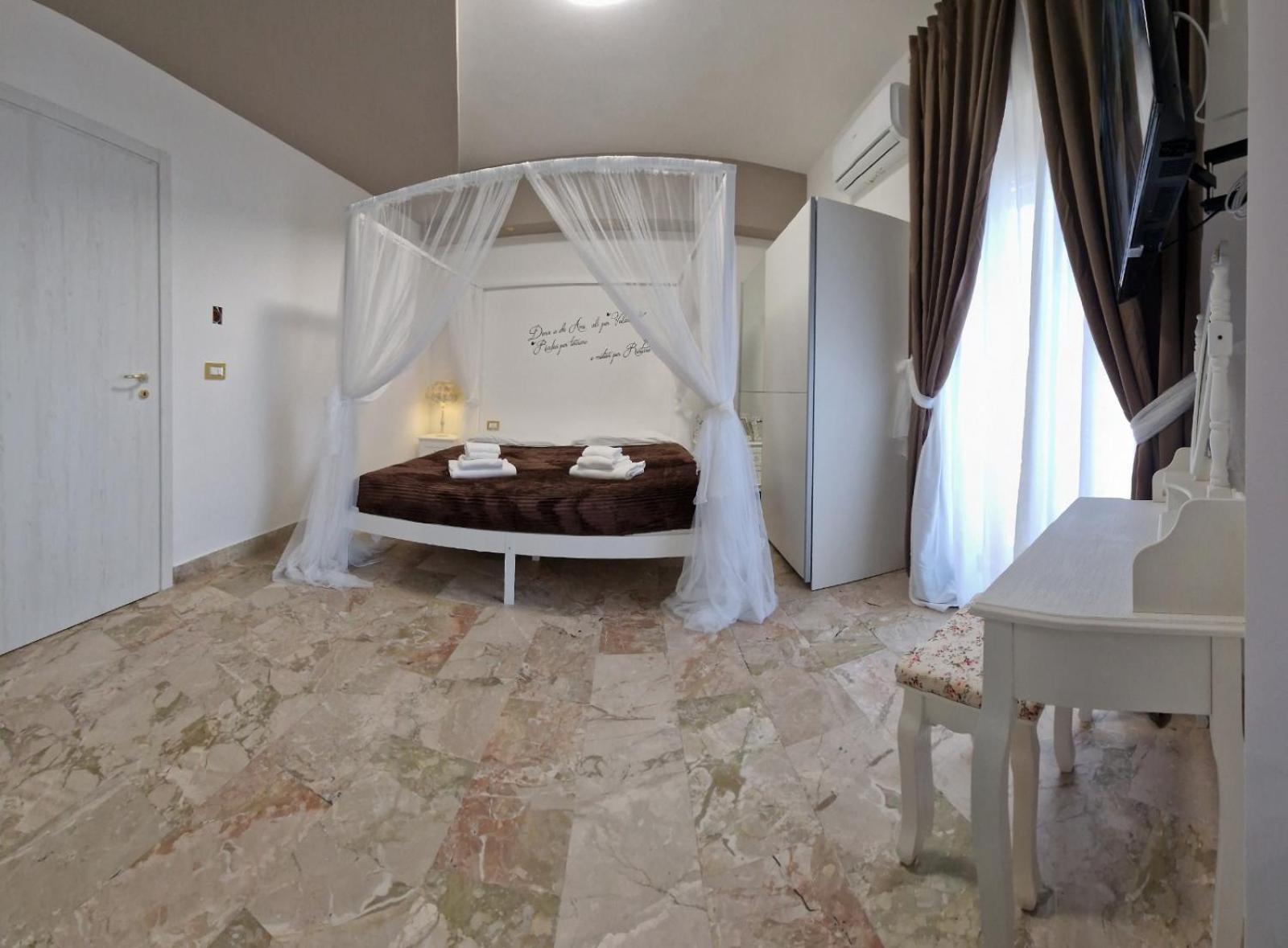 カターニア Panoramico Bed & Breakfast エクステリア 写真